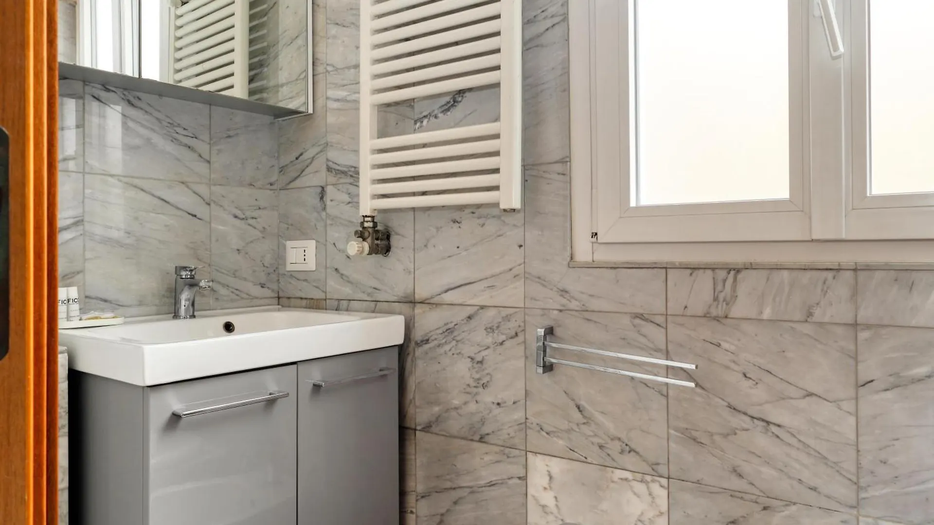 Appartamento Joivy Welcoming 1Br Flat In Porta Garibaldi Milano 0*,